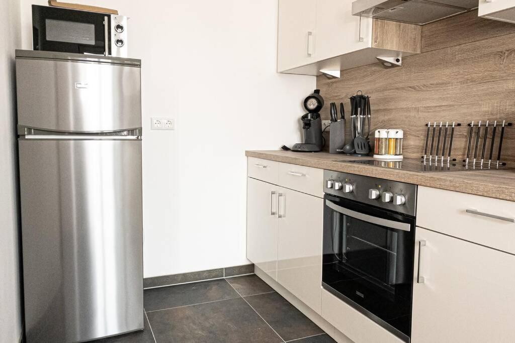 Modernes Luxus-Apartment Im Leipziger Zentrum Luaran gambar