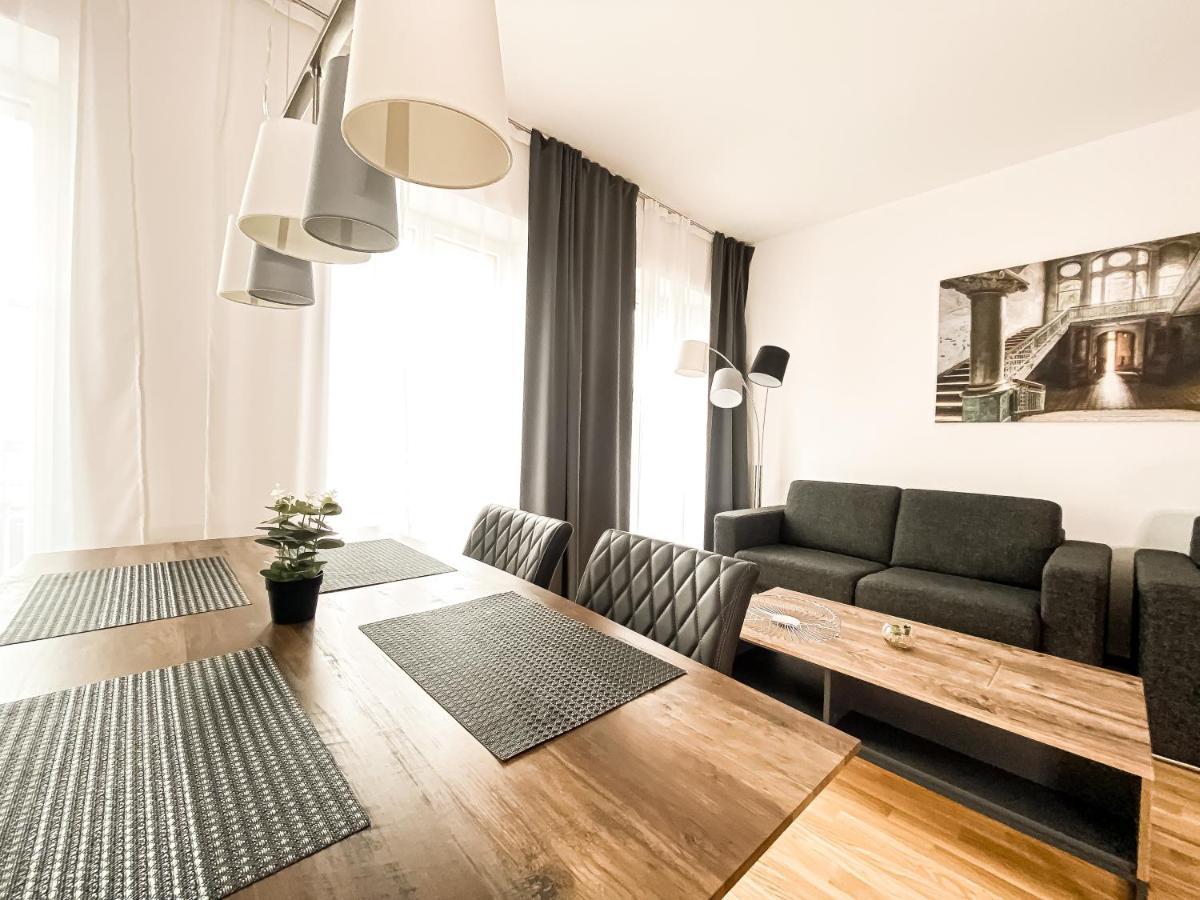Modernes Luxus-Apartment Im Leipziger Zentrum Luaran gambar